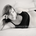Femme enceinte couchée |  Pregnant woman bed